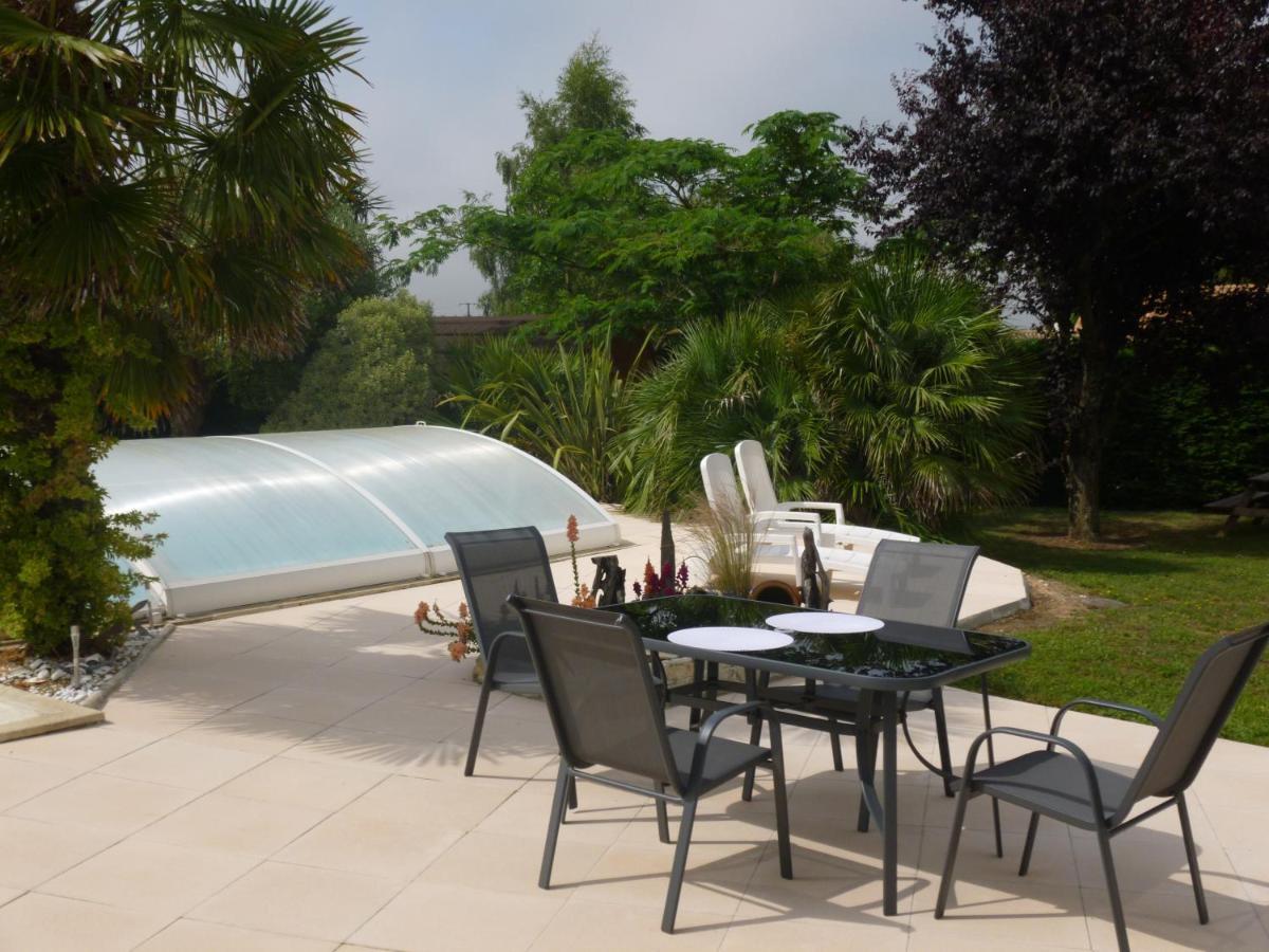L'Eden Naturiste Spas Challans Exterior foto