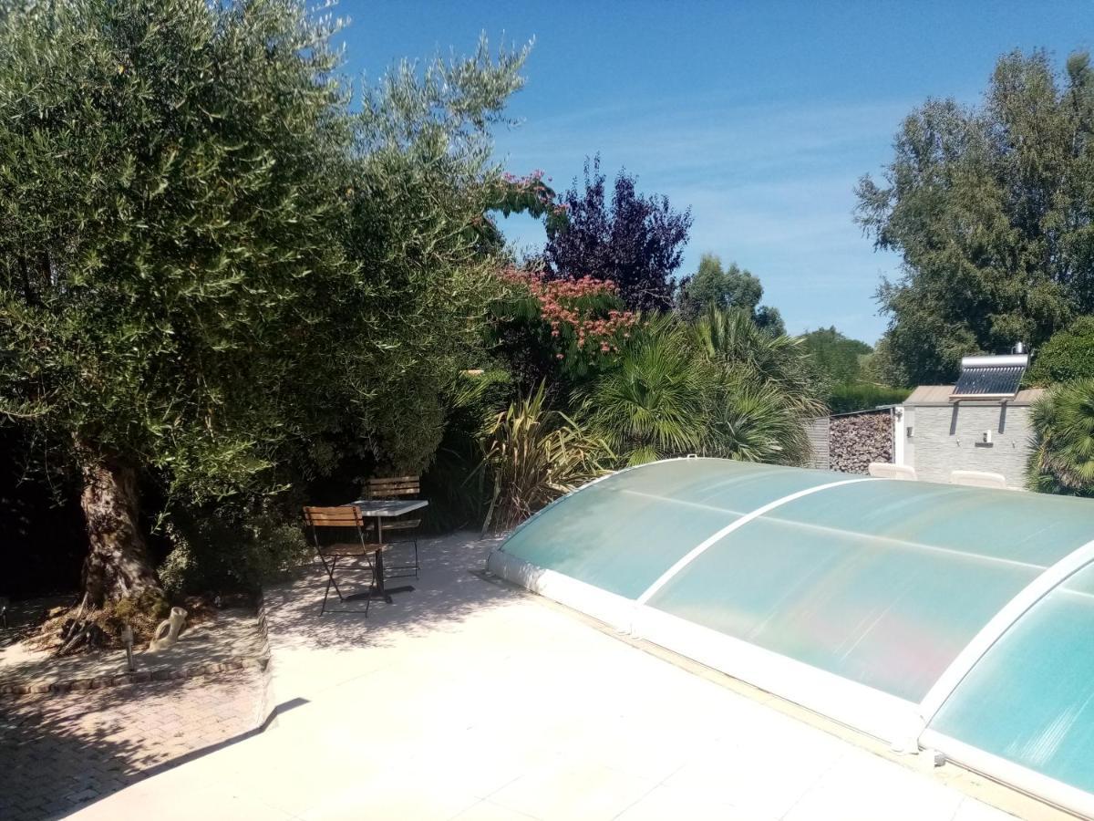 L'Eden Naturiste Spas Challans Exterior foto